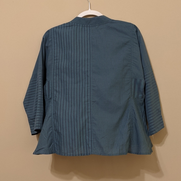 Soft Surroundings Commelina 2 piece top & Jacket AND Lee cropped pants - Picture 5 of 13